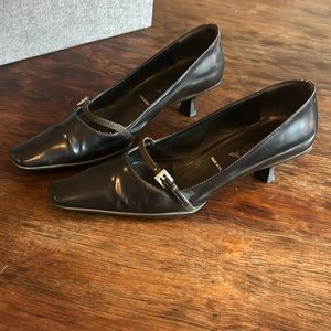 Black Prada pumps size 7